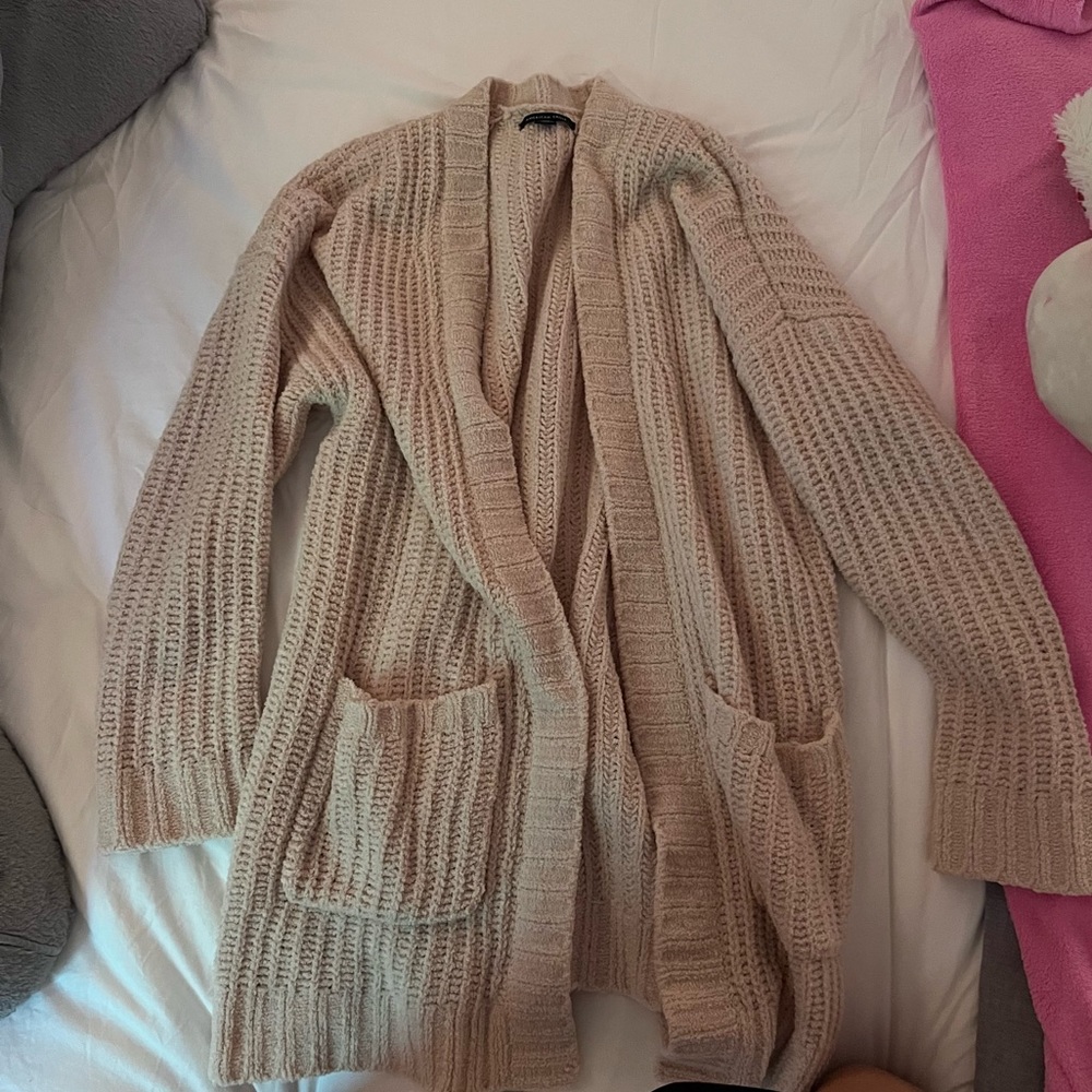 American Eagle Tan Cardigan
